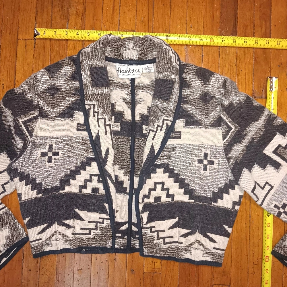Flashback Aztec Patterned Blazer - Picture 2 of 6